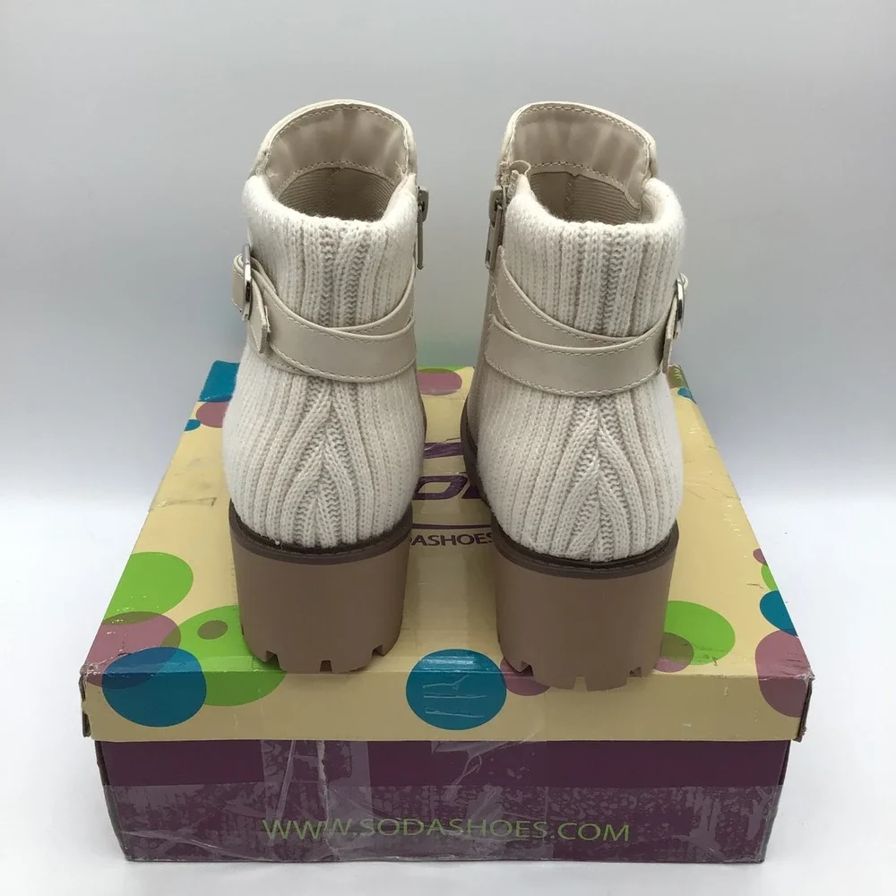 Soda Aeson-S Womens Beige Ankle Boots Ribbed Knit Lug Sole Booties Size 7 M‎ NEW